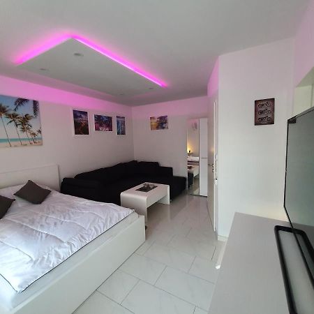 Miami Apartment Падерборн Экстерьер фото